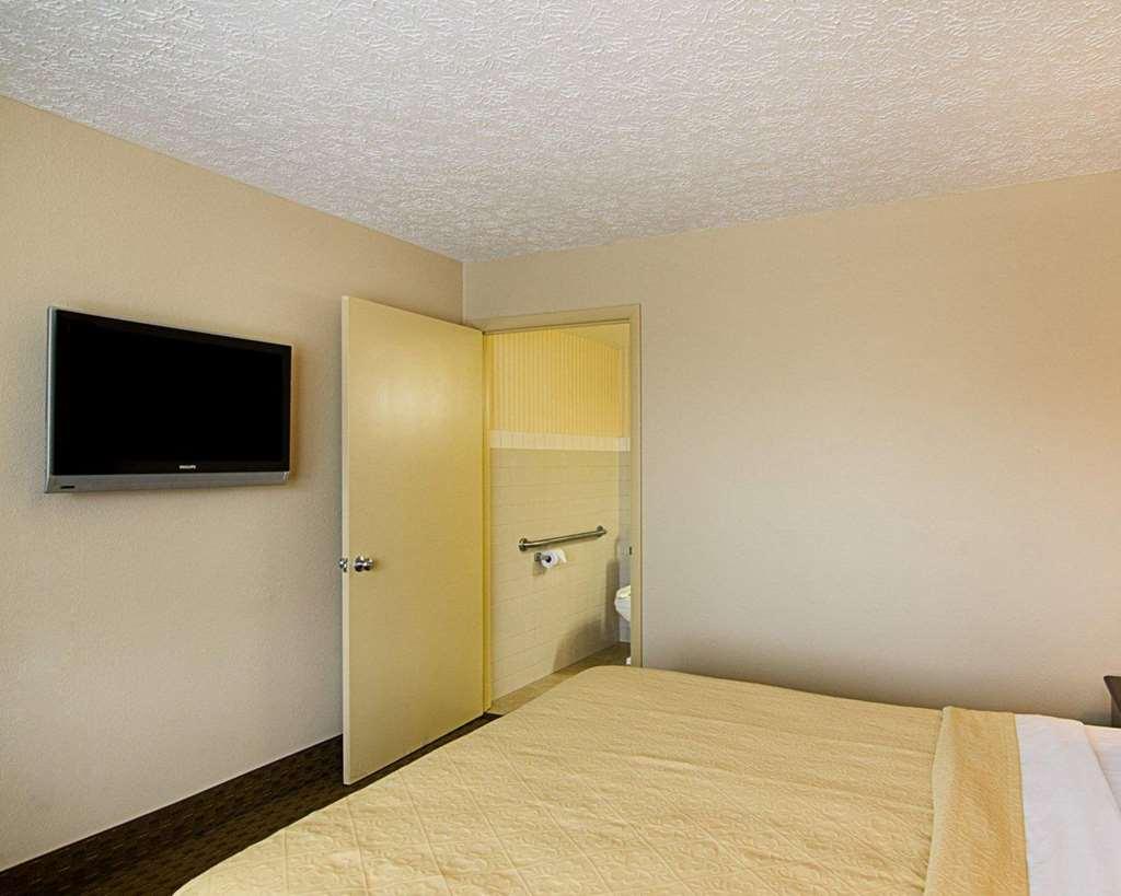 Quality Inn Lewisburg Quarto foto
