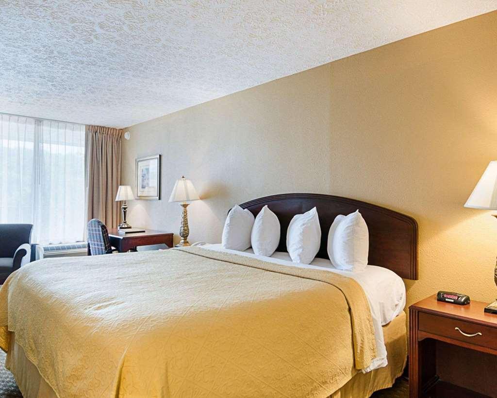 Quality Inn Lewisburg Quarto foto