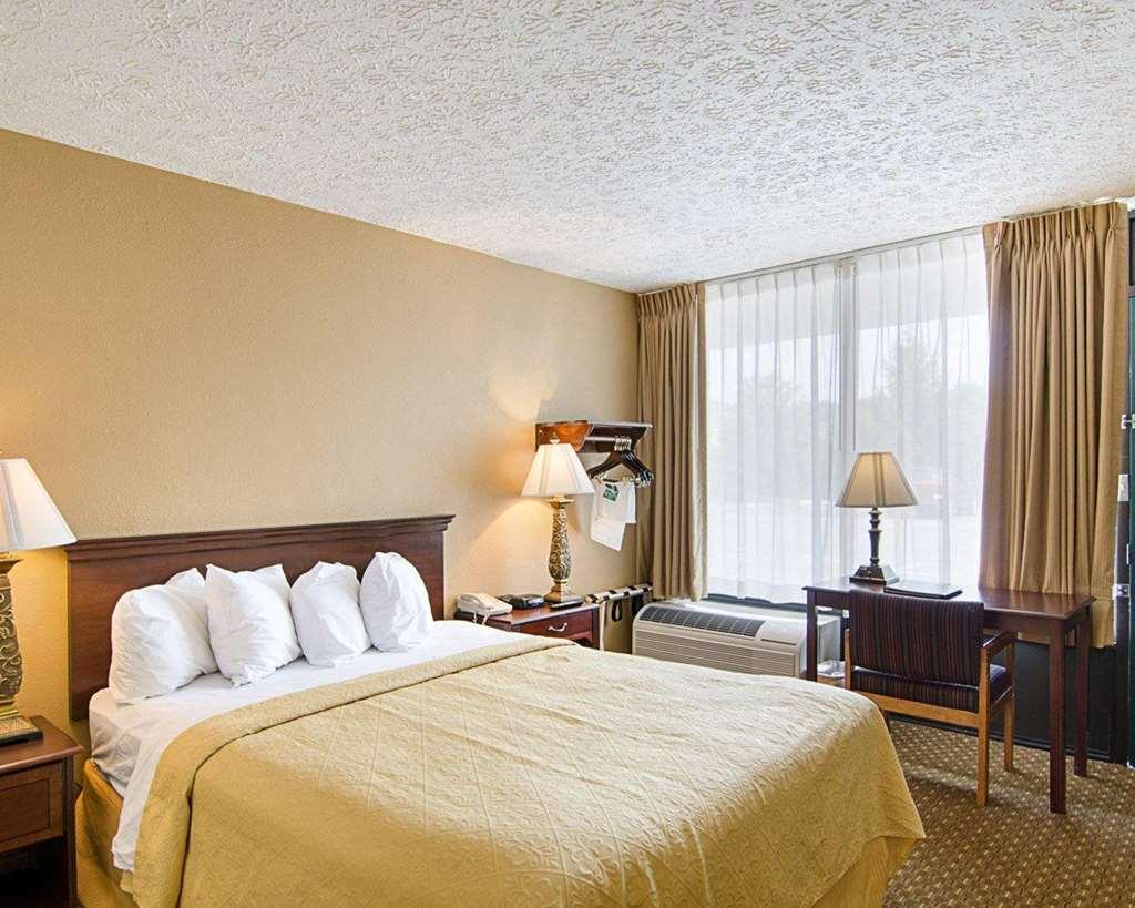 Quality Inn Lewisburg Quarto foto