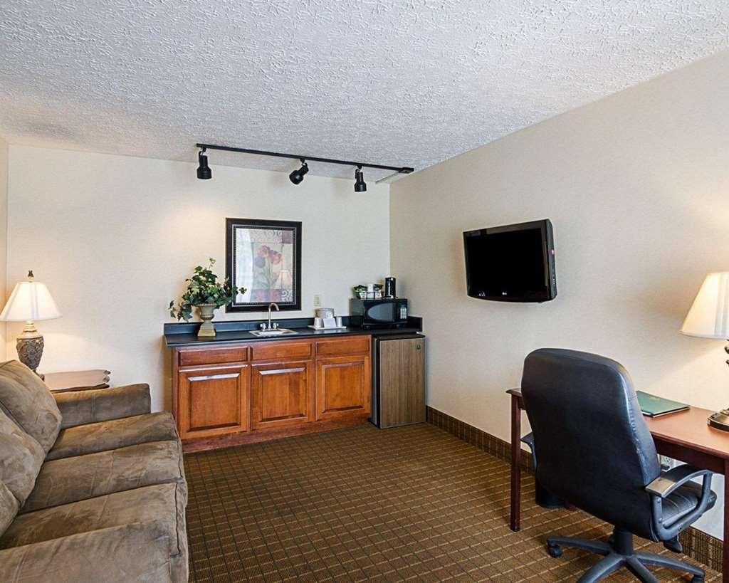 Quality Inn Lewisburg Quarto foto