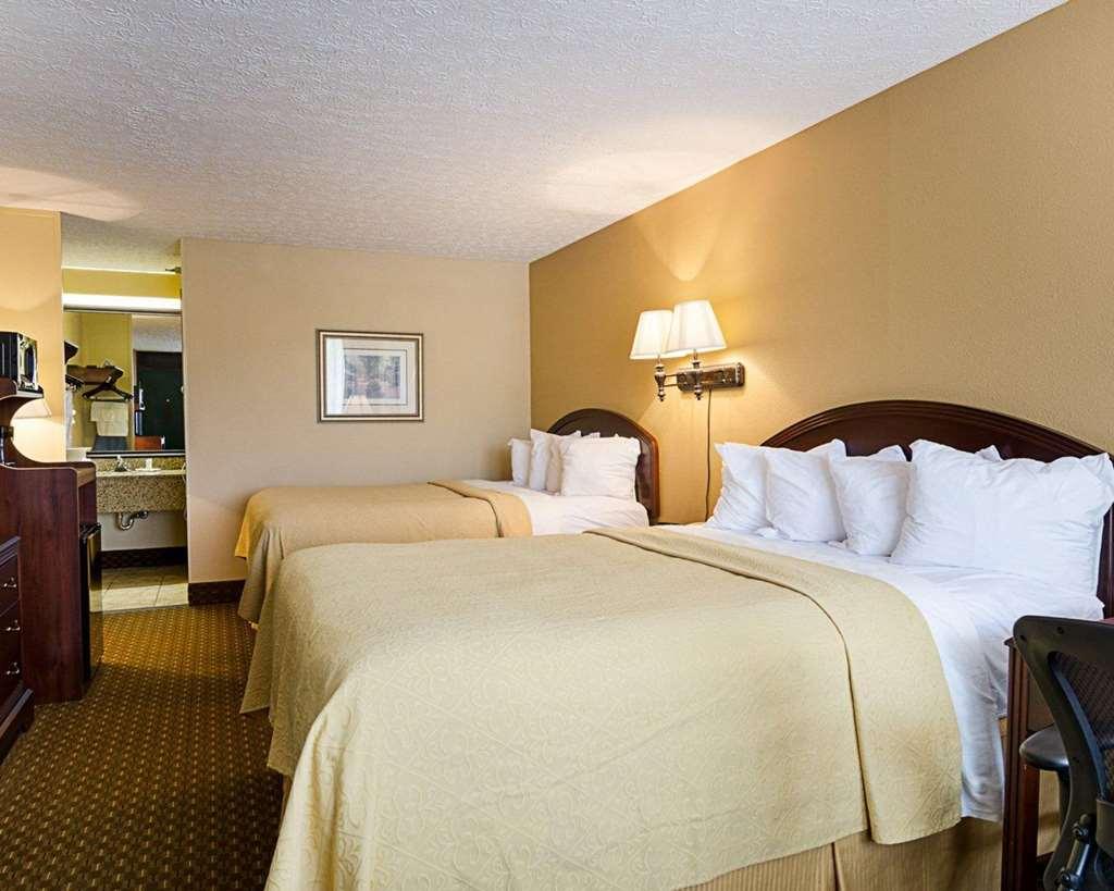 Quality Inn Lewisburg Quarto foto